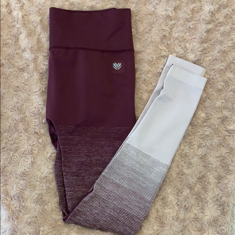 Forever 21 ombré leggings